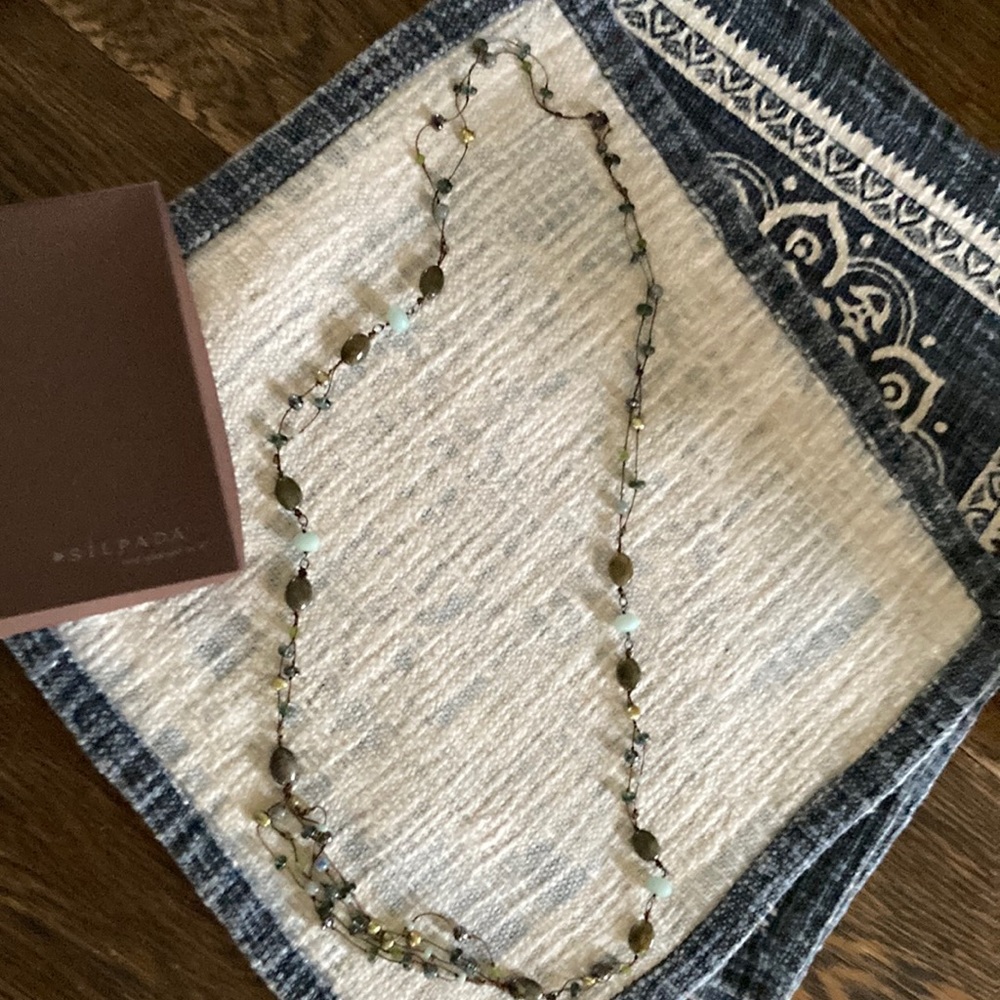 Silpada necklace and earrings